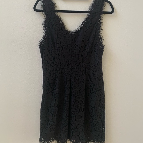 Joie Dresses & Skirts - SZ S Joie Black Sleeveless Mini Dress